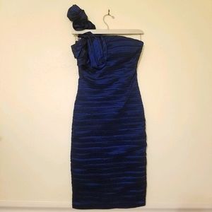 Romeo & Juliet Couture Navy One Shoulder Dress